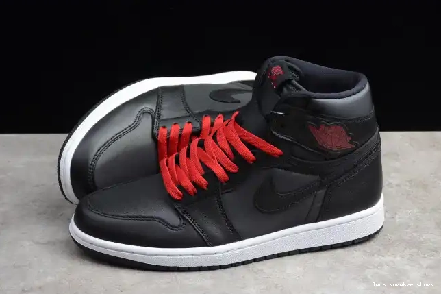 Reps LUCY Jordan Air High Satin 1 OG 555088-060 Black Retro 0415